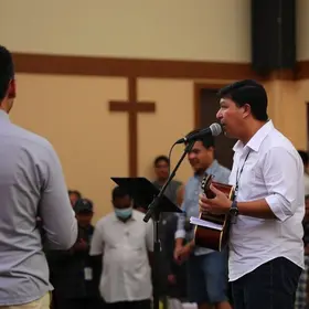 evento de fé e música gospel