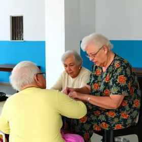 Maricá entrega novo espaço para atividades da terceira idade em Itaipuaçu