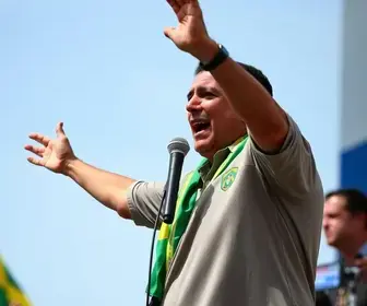 Flávio Bolsonaro em Maricá